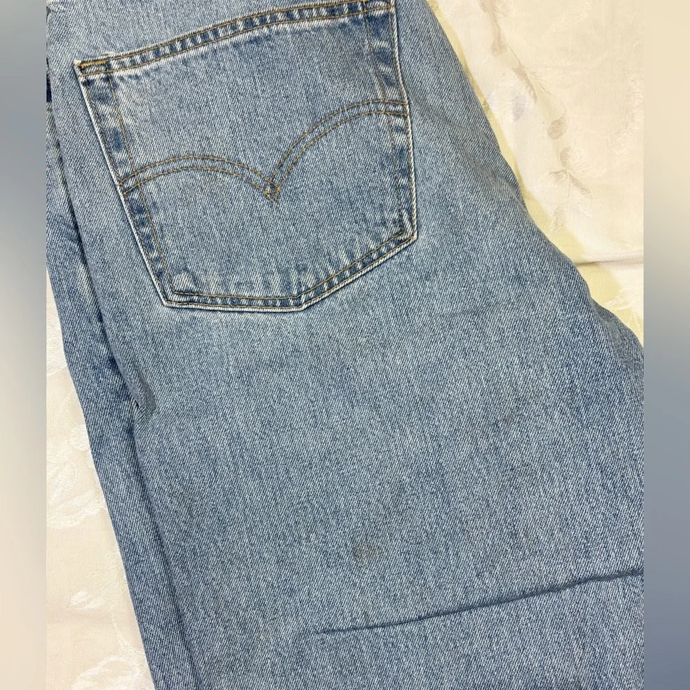 Vintage Levi’s 550 Jeans